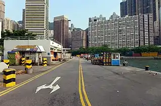 裝卸區行車道