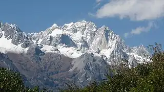 玉龙纳西族自治县玉龙雪山